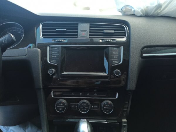 VOLKSWAGEN - GOLF HIGHLINE 1.4 TSi - 2014 - Image 6