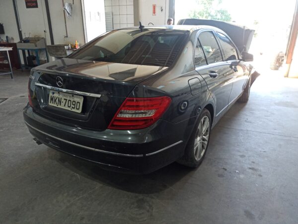 MERCEDES-BENZ C200 1.8 CGI - 2012 - Image 4