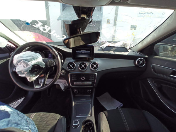 Mercedes-Benz - GLA 200 1.6 Advance - 2019 - Image 5