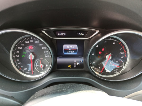 Mercedes-Benz - GLA 200 1.6 Advance - 2019 - Image 4