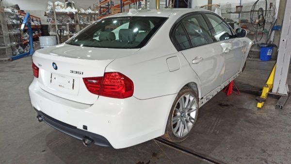 BMW - 335i 3.0 6 CIL. - 2010 - Image 7