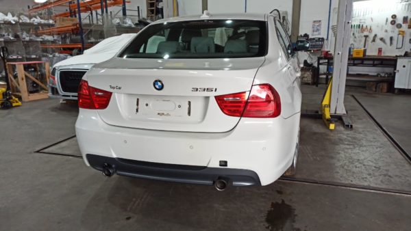 BMW - 335i 3.0 6 CIL. - 2010