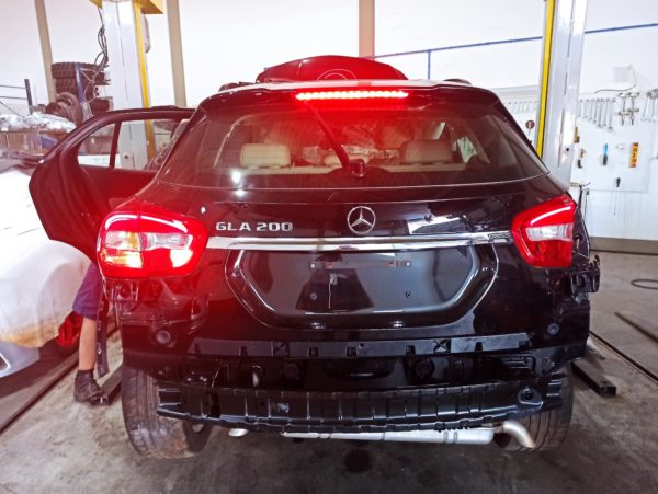 Mercedes Benz - GLA200 D270910 - M270 E16 - 156CV - 2017 - Image 8