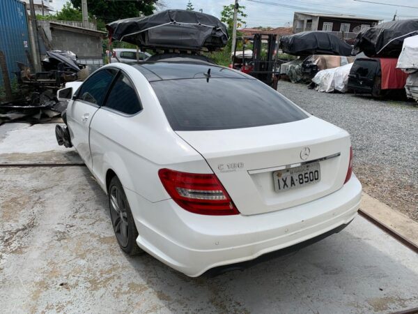 Mercedes-Benz C180 Coupé 2015 W204 - 1.6 M274 156CV